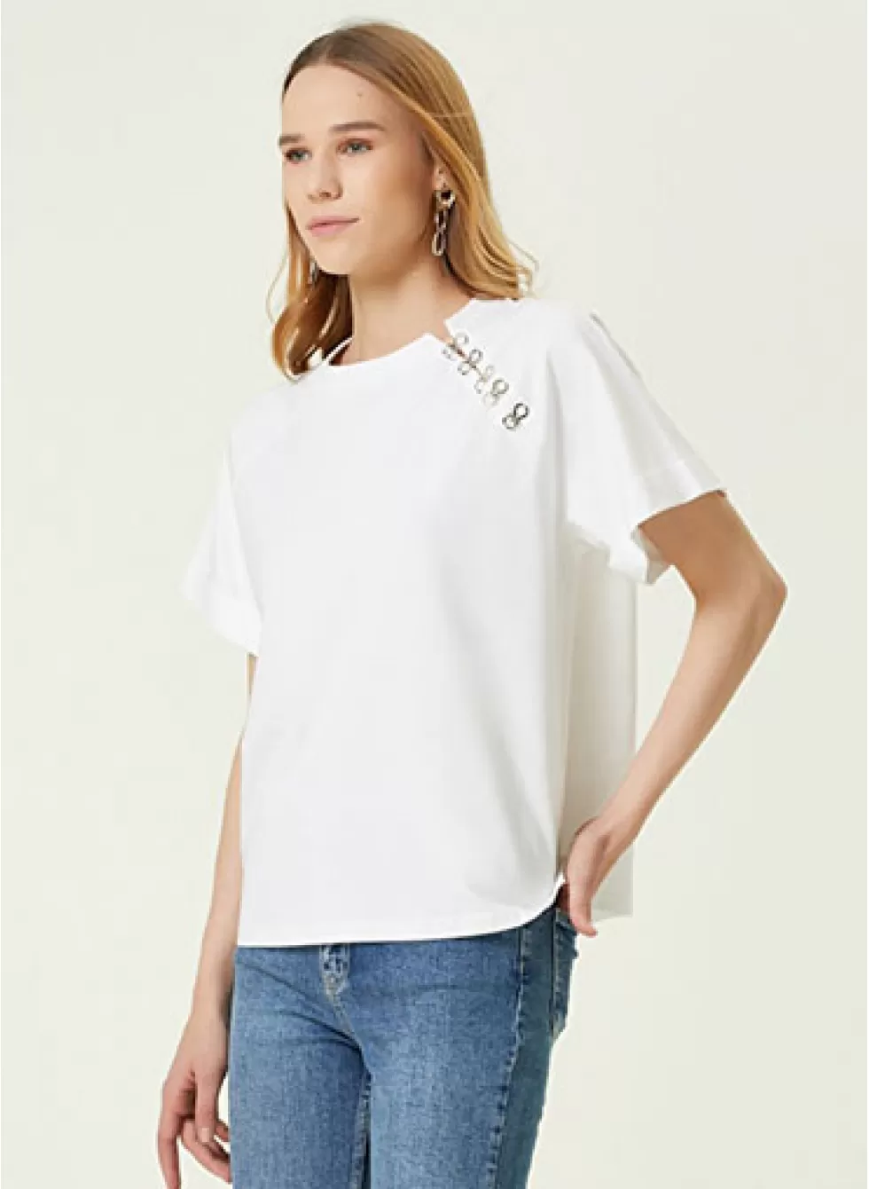 Kırık Beyaz T-shirt Kırık Beyaz T-shirt